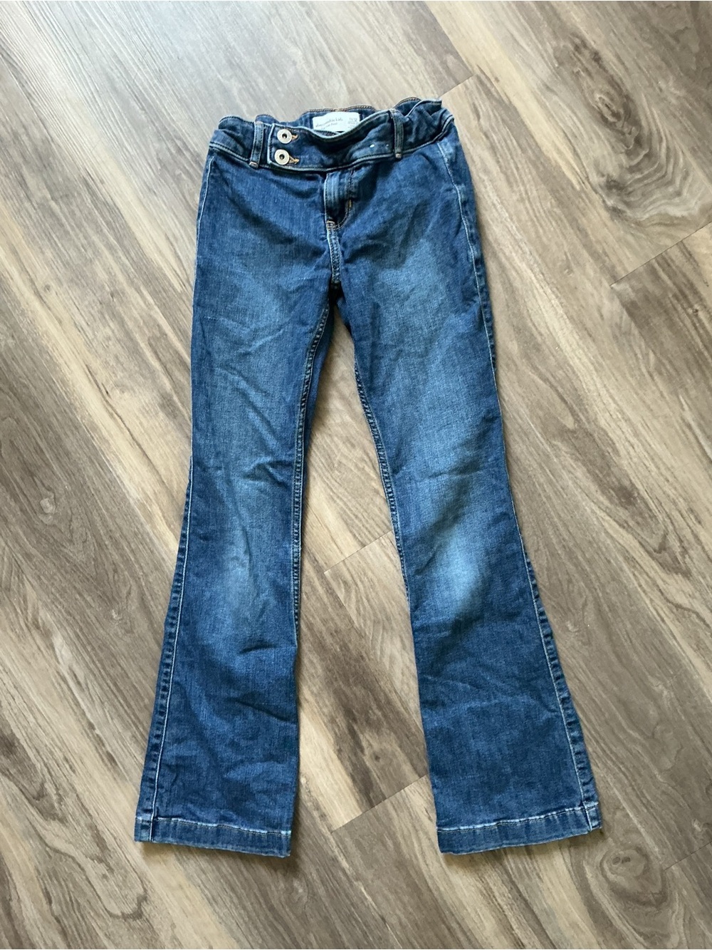 Abercrombie & Fitch Kids Low Rise Boot Jean